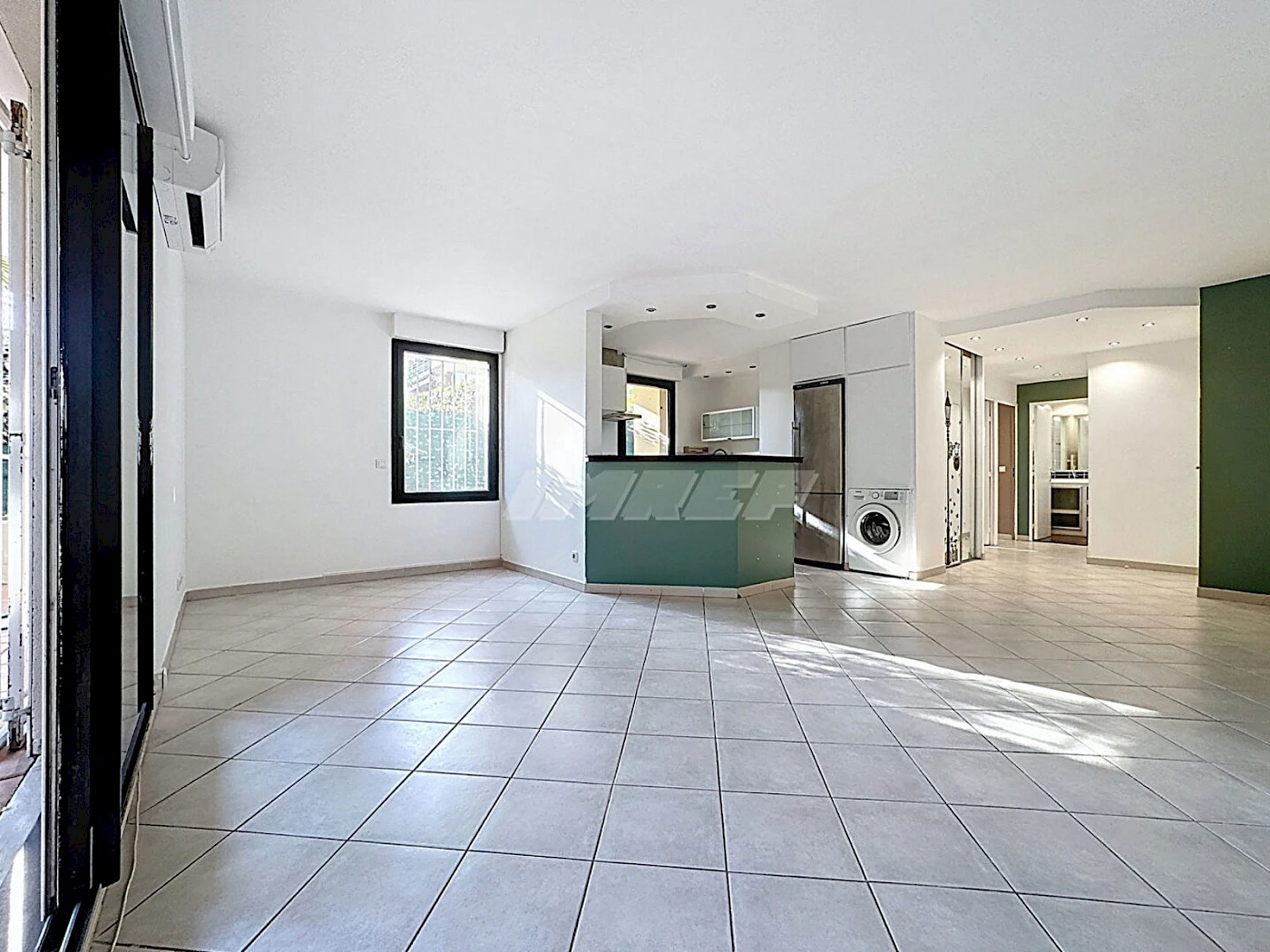 1071-Appartement 3 pièces à vendre à Marseille - Secteur Cabot