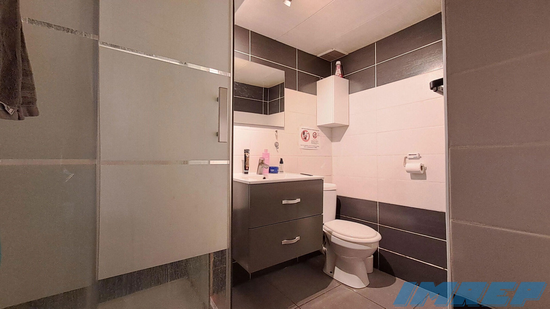 1010-EXCLUSIVITE Maison 224m2 composée de 5 appartements - 13009 MARS - 13