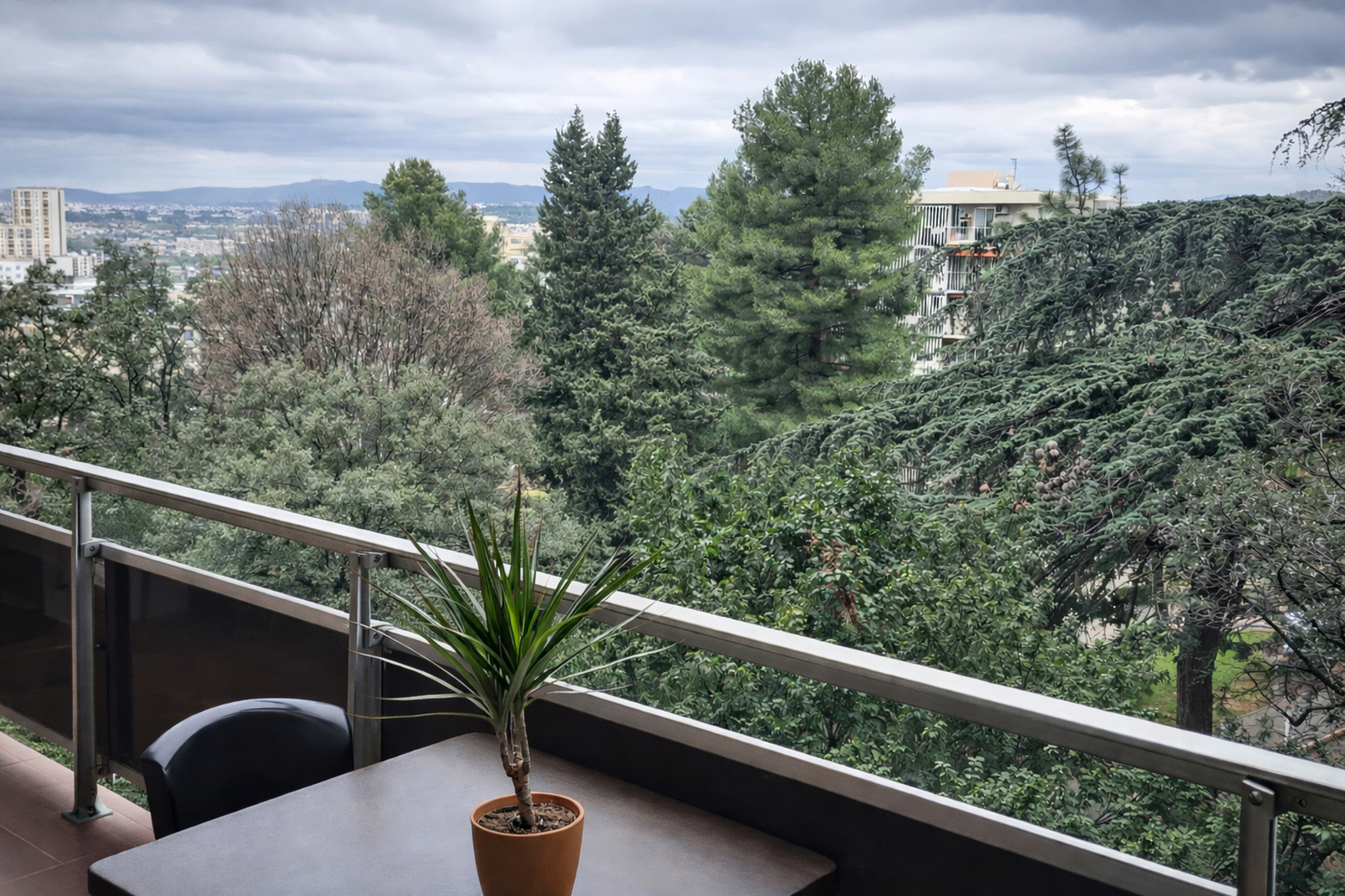 1058-13010 MARSEILLE ST TRONC 5 PIECES HAUTS DE CASTEL ROC - 2