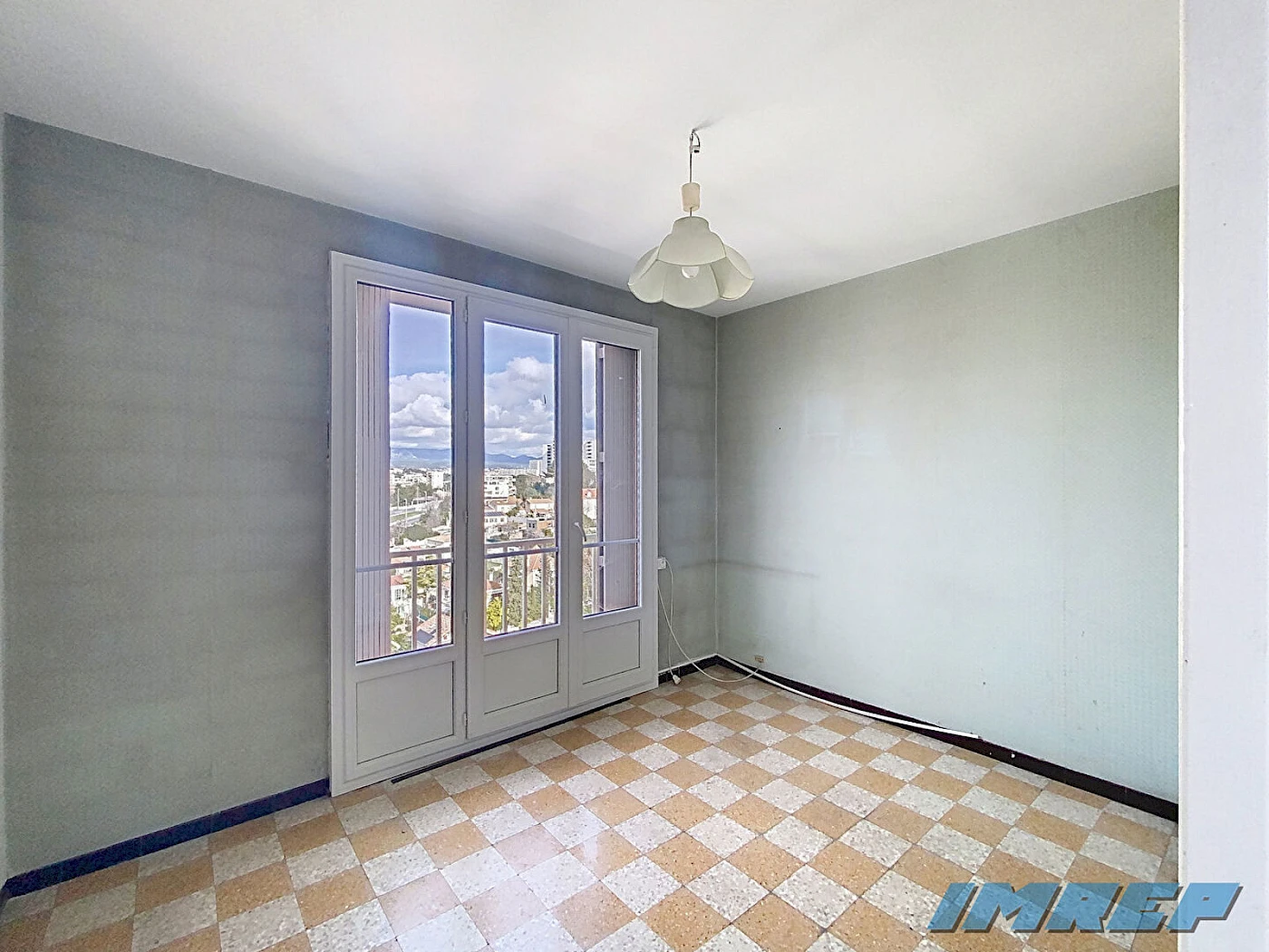 1056-À vendre : Appartement 3 pièces à Marseille, Saint Just