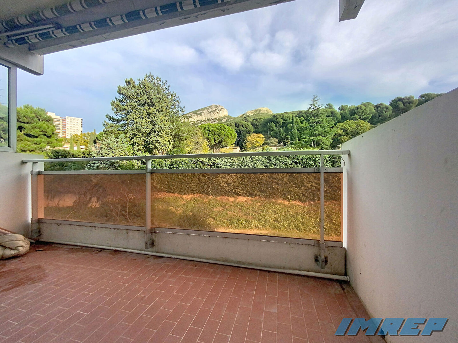 1022-13010 saint tronc type 4  82 m2 balcon cave parking - 1