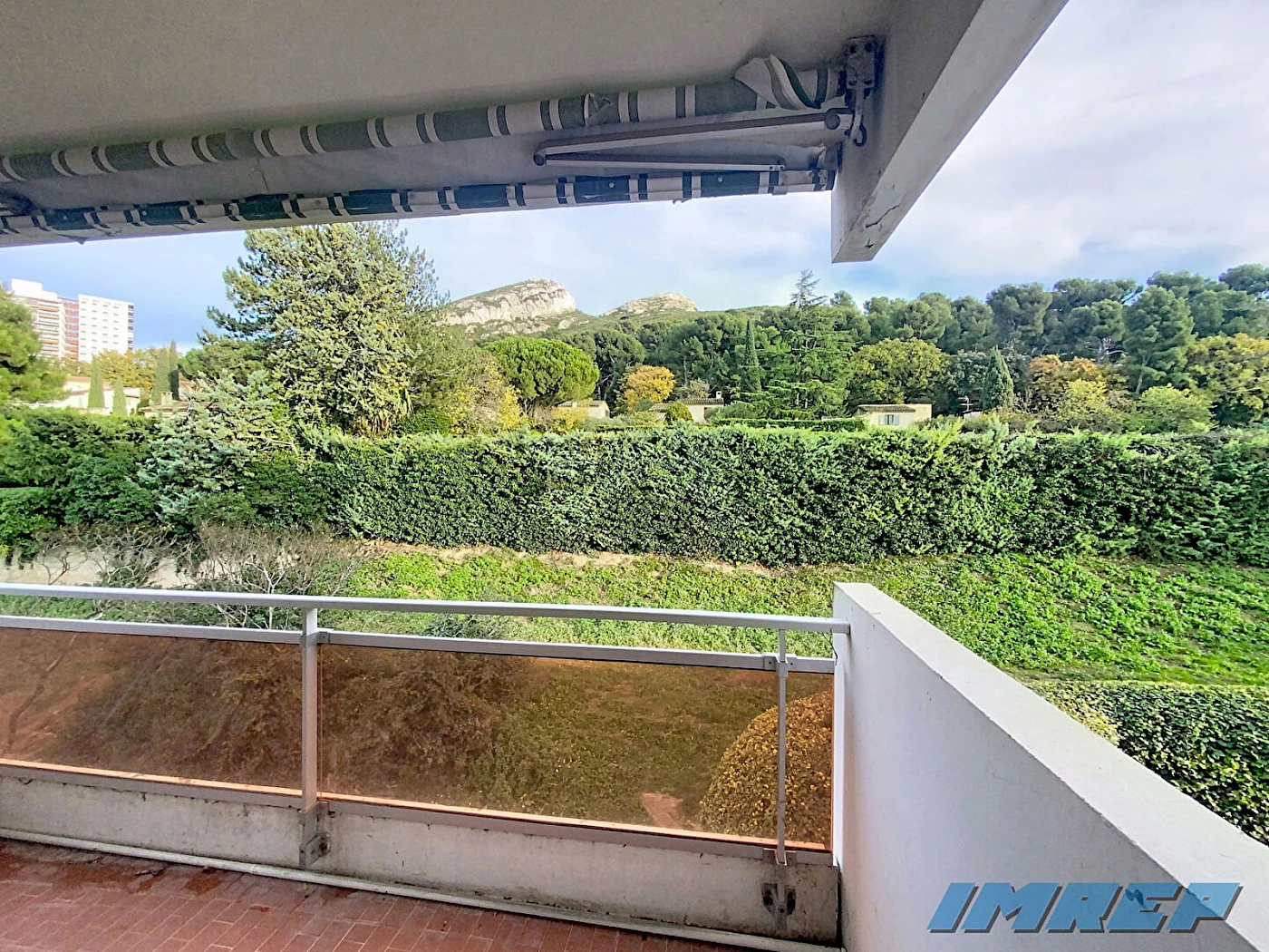 1022-13010 saint tronc type 4  82 m2 balcon cave parking