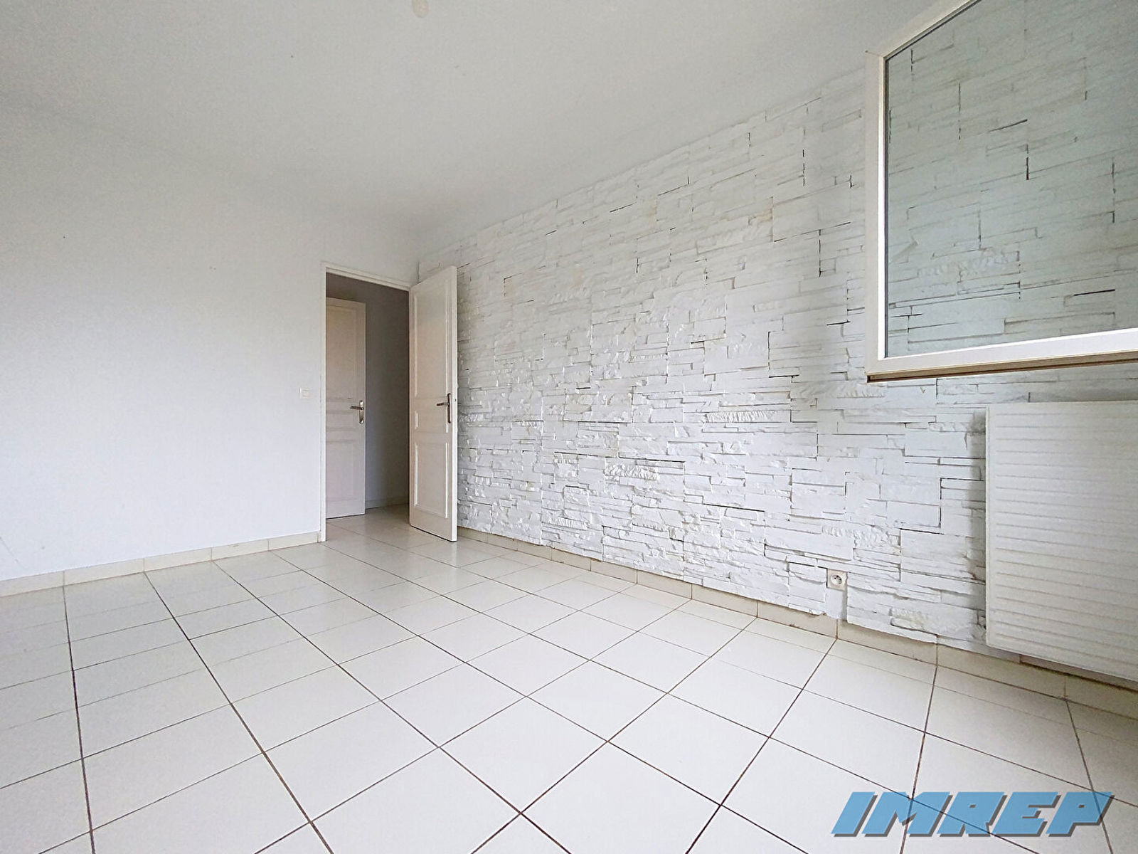 1022-13010 saint tronc type 4  82 m2 balcon cave parking - 12