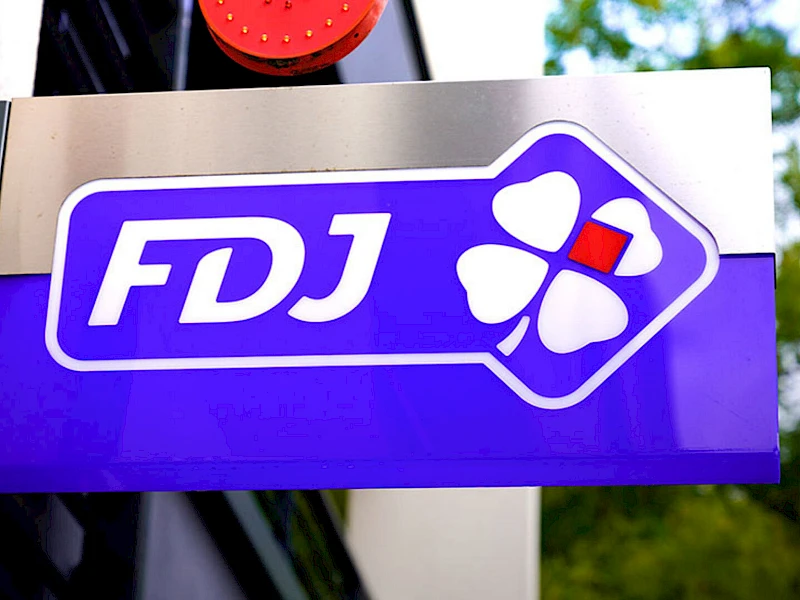 TABAC LOTO PRESSE PMU ARTICLES FUMEURS