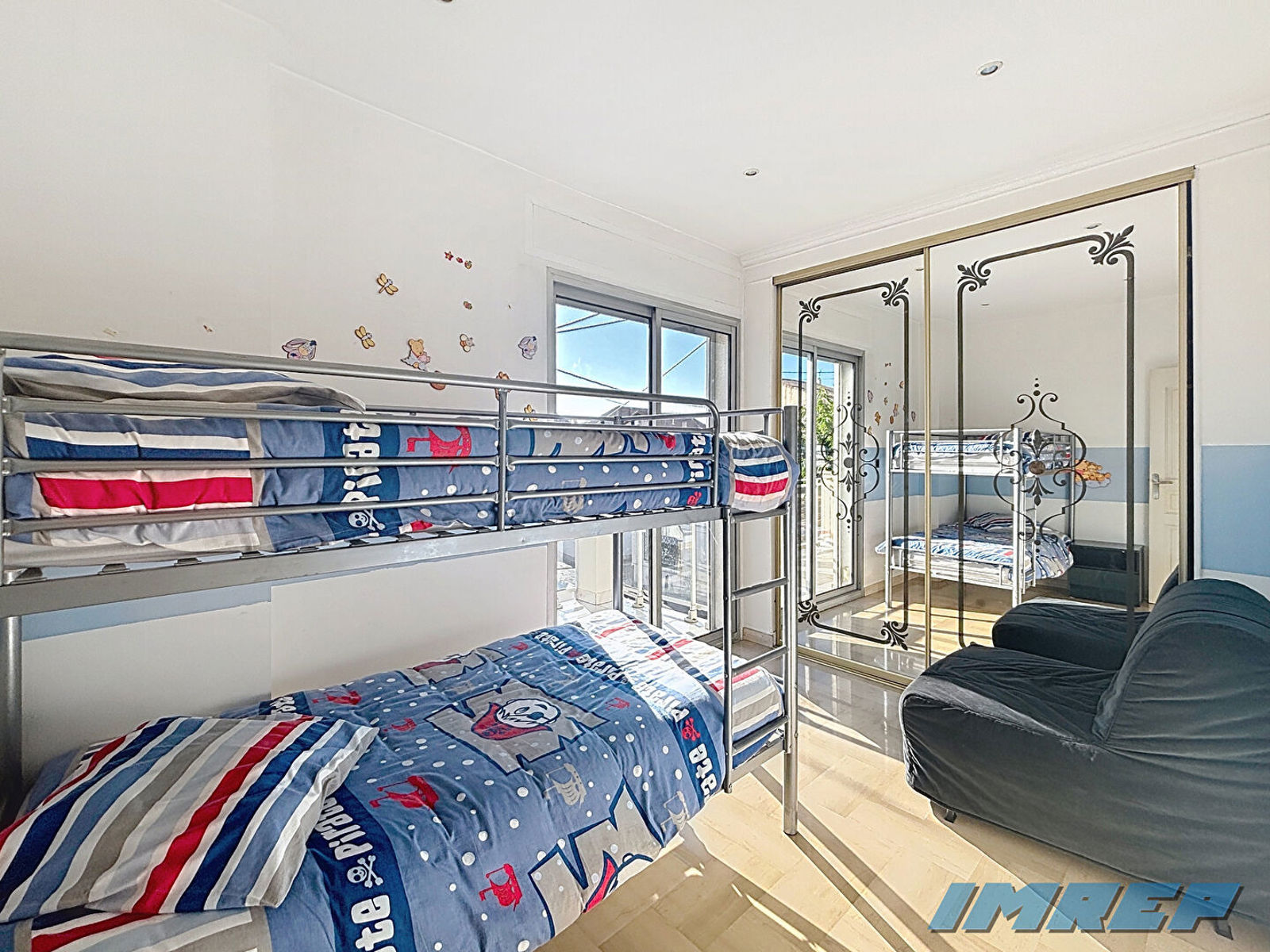 961-13010   Coeur du Village  de Saint  loup belle Maison de 188 m2 - 11