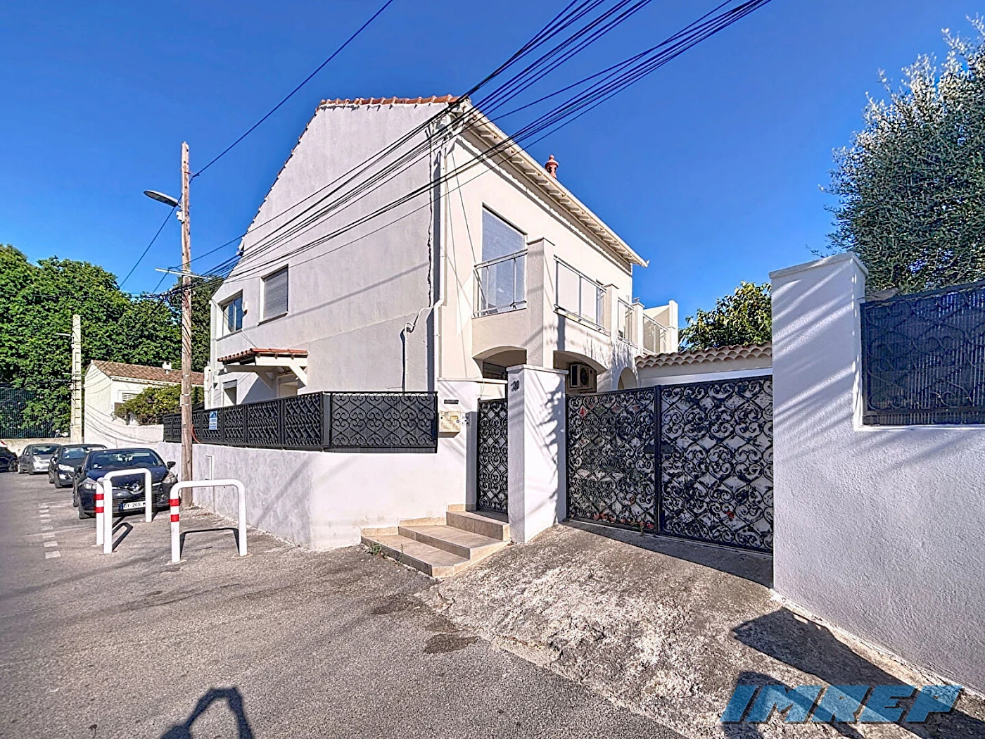 961-13010   Coeur du Village  de Saint  loup belle Maison de 188 m2