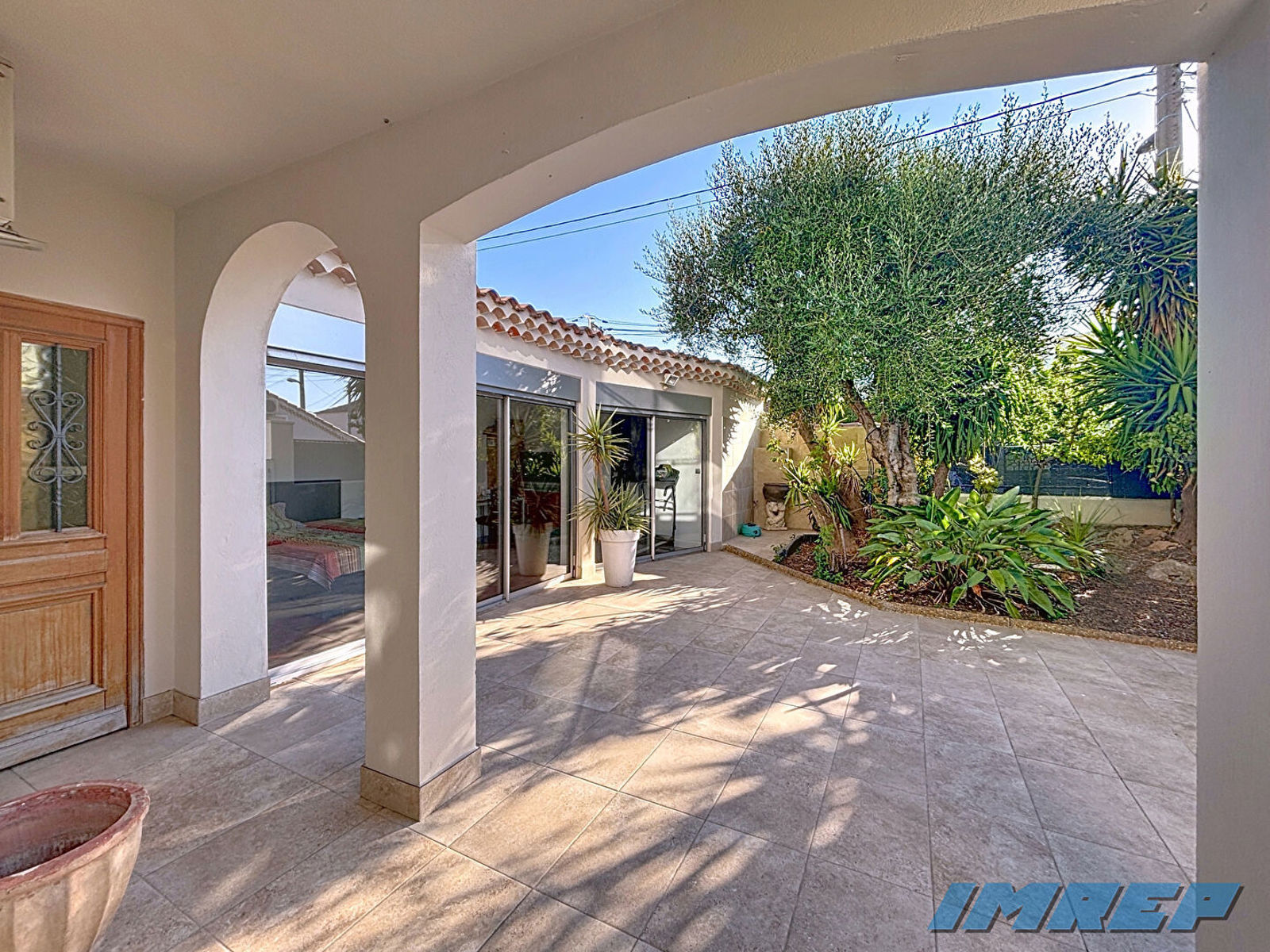 961-13010   Coeur du Village  de Saint  loup belle Maison de 188 m2 - 12