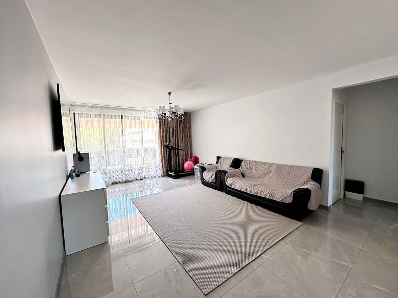72-Grand T3 - 75 m2 PARFAIT ETAT St-Tronc - 13010 MARSEILLE